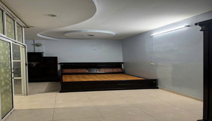 Cho thuê nhà ngõ ô tô Phố Đặng Văn Ngữ, 4 tầng x 38m2, 3 ngủ, 3 vệ sinh, 13 Triệu/th
